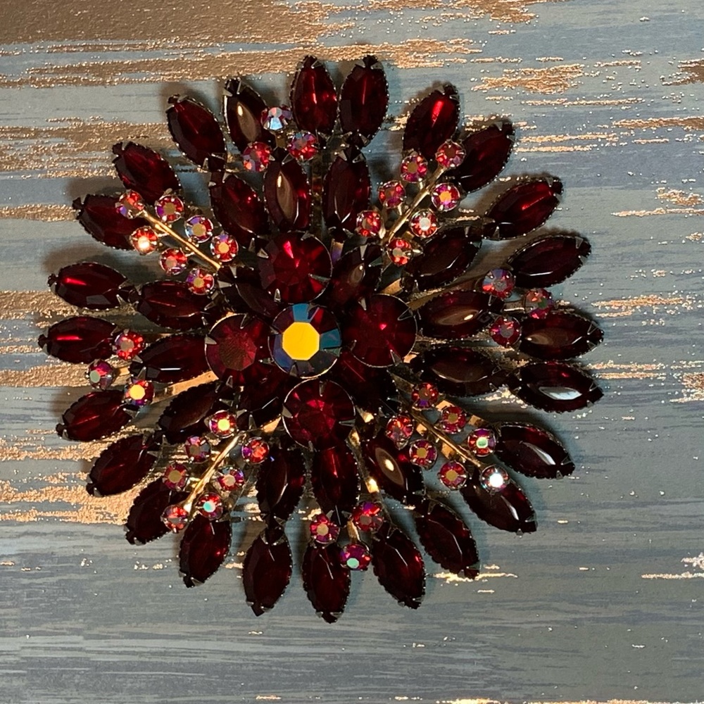 Vintage Ruby Rhinestone Brooch